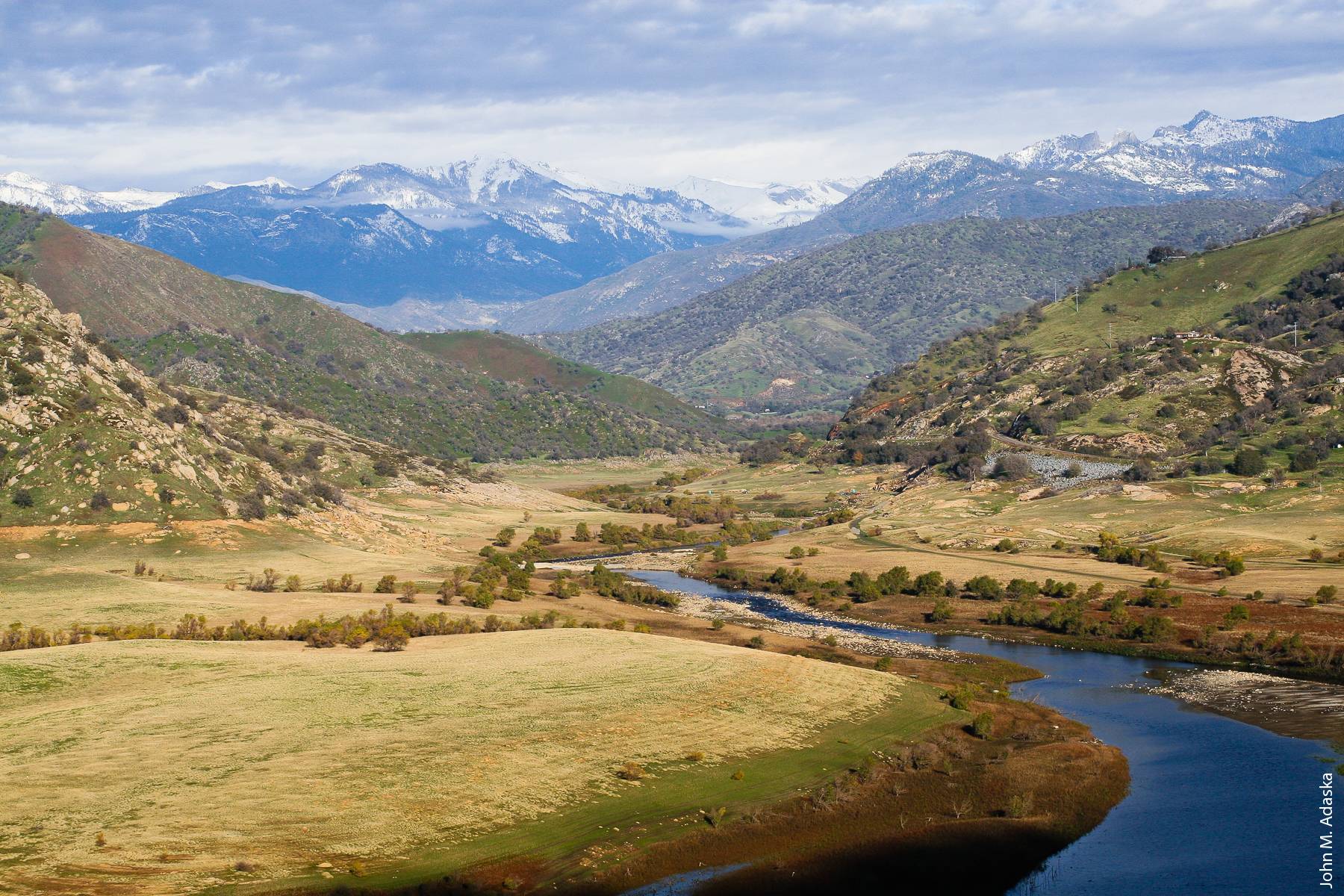 Lake Kaweah in the Sierra foothills of California, one of the watersheds in which researchers studied comanagement of livestock grazing and water quality.